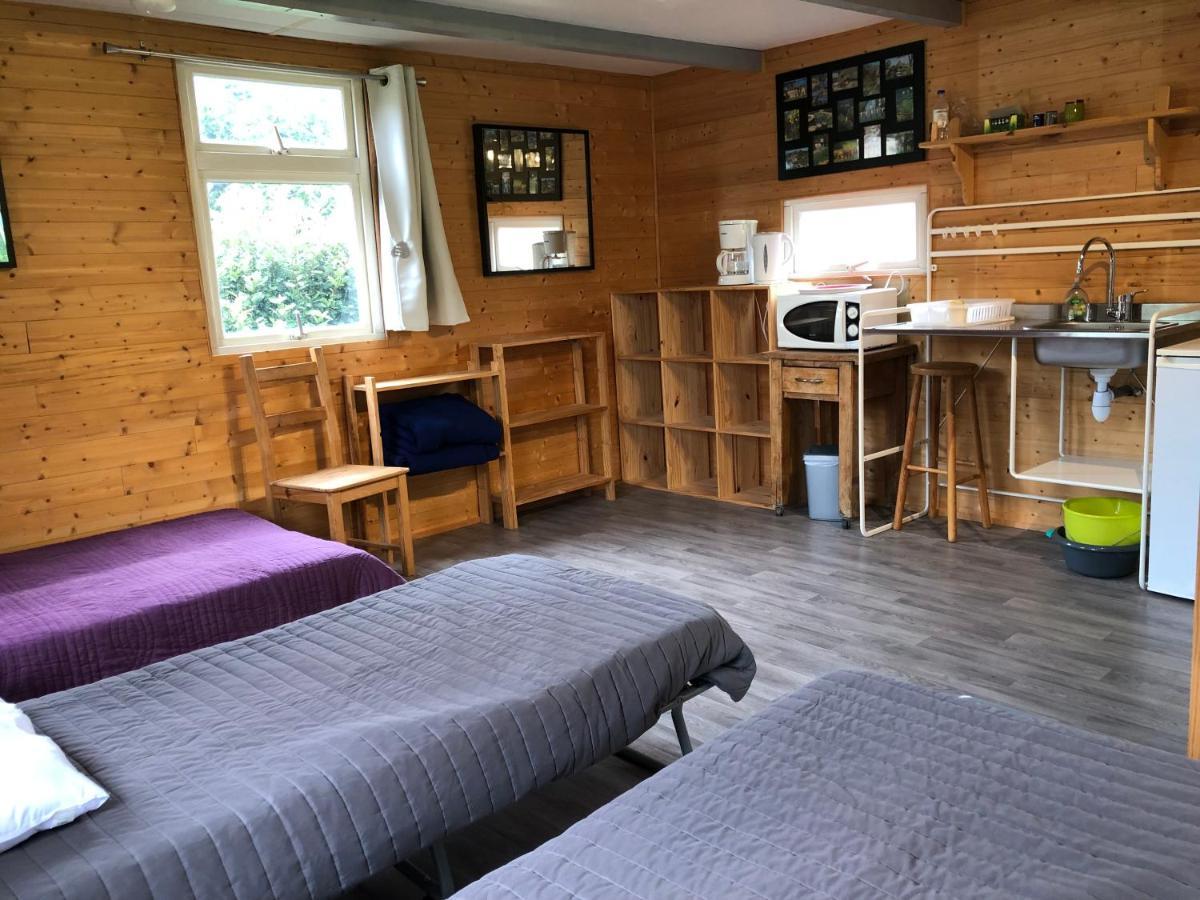 Bungalow "Les Randonneurs" Lacapelle-Marival Exteriör bild